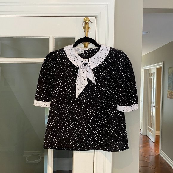 Blouseworks Petite Black and White Blouse - Picture 1 of 4